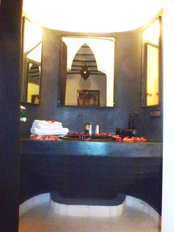 Ryad Laarouss Family Marrakesh Bilik gambar